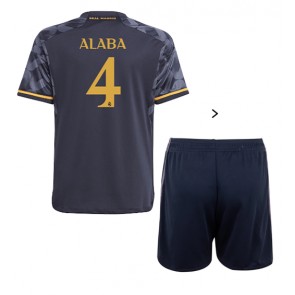 Real Madrid David Alaba #4 Gostujuci Dres za Dječji 2023-24 Kratak Rukavima (+ kratke hlače)